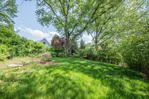 639 Kenilworth Dr, Pittsburgh, PA 15228 - Photo 41