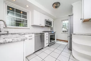 639 Kenilworth Dr, Pittsburgh, PA 15228 - Photo 15