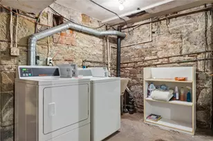 600 Lockhart St, Pittsburgh, PA 15212 - Photo 35