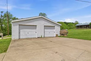 699 Brinkerton Rd, Mount Pleasant Township, PA 15601 - Photo 43
