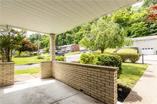 129 Donmor Dr, Ross Twp, PA 15237 - Photo 3