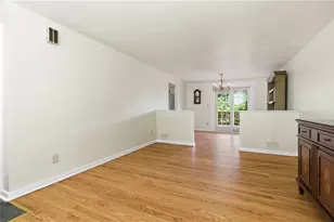 129 Donmor Dr, Ross Twp, PA 15237 - Photo 11