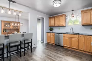211 Tangelo Dr, Jefferson Hills, PA 15025 - Photo 5