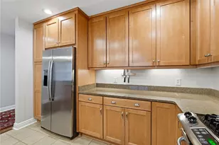 1219 Crescent Pl, Pittsburgh, PA 15217 - Photo 9