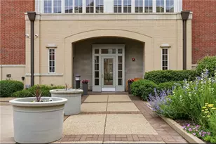 1219 Crescent Pl, Pittsburgh, PA 15217 - Photo 3