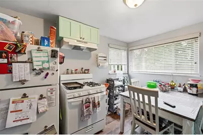 126 Pennoak Dr, Pittsburgh, PA 15235 - Photo 9
