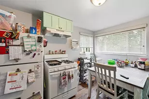 126 Pennoak Dr, Pittsburgh, PA 15235 - Photo 9