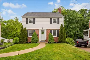 383 Woodcliff Cir, Scott Township, PA 15243 - Photo 1