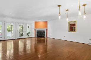 237 Merion Dr, Pittsburgh, PA 15228 - Photo 13