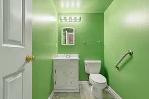 237 Merion Dr, Pittsburgh, PA 15228 - Photo 31