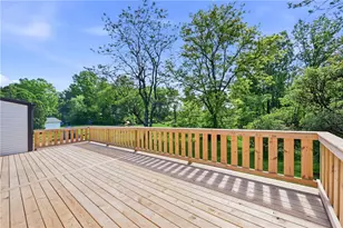 289 Maple Dr, Hermitage, PA 16148 - Photo 7