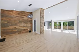 289 Maple Dr, Hermitage, PA 16148 - Photo 11
