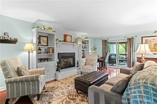111 William Penn Cir, Leet Township, PA 15143 - Photo 15
