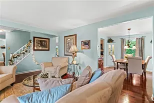 111 William Penn Cir, Leet Township, PA 15143 - Photo 21