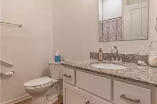 906 Valentina Ln, Lower Burrell, PA 15068 - Photo 7