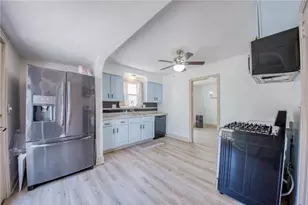 113 Good Ln, Ross Twp, PA 15237 - Photo 11
