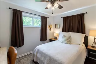 931 Mirror St, Pittsburgh, PA 15217 - Photo 11