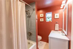 931 Mirror St, Pittsburgh, PA 15217 - Photo 13