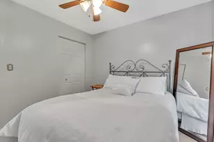 2017 S Trillium Dr, Hopewell Township, PA 15001 - Photo 23