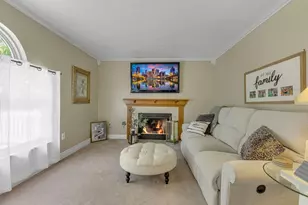 2017 S Trillium Dr, Hopewell Township, PA 15001 - Photo 13