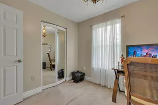 2017 S Trillium Dr, Hopewell Township, PA 15001 - Photo 25