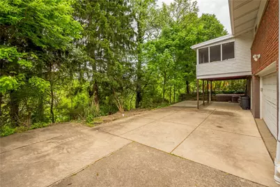 439 Arbor Ln, Pittsburgh, PA 15236 - Photo 33