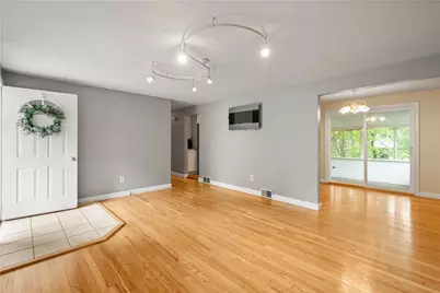 439 Arbor Ln, Pittsburgh, PA 15236 - Photo 7