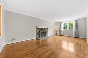 2390 High Oak Dr, Pittsburgh, PA 15220 - Photo 5