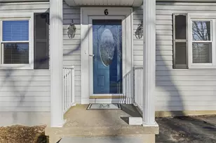 6 Suffolk Dr, Robinson Twp, PA 15108 - Photo 3