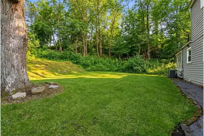 6 Suffolk Dr, Robinson Twp, PA 15108 - Photo 31