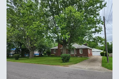 907 Arlington Dr, Pymatuning Township, PA 16125 - Photo 1