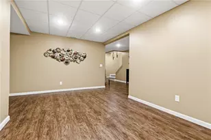 8 Abbey, Pine Township, PA 16127 - Photo 33