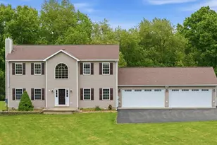 91 Green Manor Dr, Summit Township, PA 16002 - Photo 1