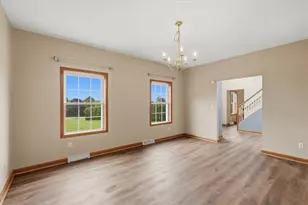 91 Green Manor Dr, Summit Township, PA 16002 - Photo 13