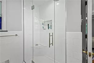 117 Valentine Dr, Moon/Crescent Twp, PA 15108 - Photo 27