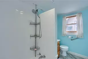 113 Orchard Ave, Ellwood City, PA 16117 - Photo 29