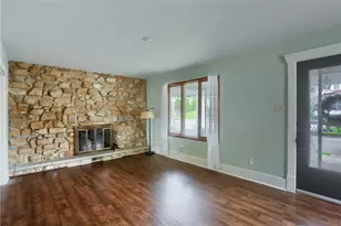 113 Orchard Ave, Ellwood City, PA 16117 - Photo 7