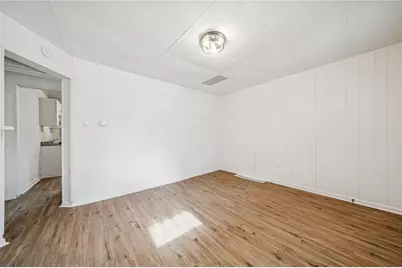 3226 Richardson, Pittsburgh, PA 15212 - Photo 9