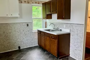 862 S Main St, Conemaugh Township, PA 15935 - Photo 17