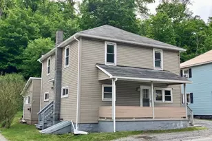 862 S Main St, Conemaugh Township, PA 15935 - Photo 1