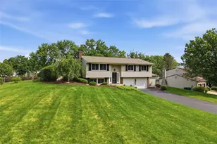 323 Alamo Dr, Pittsburgh, PA 15241 - Photo 33