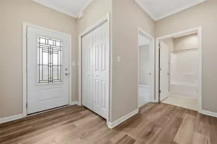 430 Dana Dr, Pittsburgh, PA 15068 - Photo 3