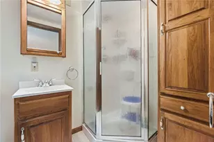 16 Watson St, Leet Township, PA 15143 - Photo 9