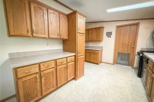 326 Gray Ave, Winfield Township, PA 16023 - Photo 13