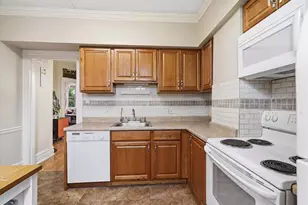 6637 Aylesboro Ave, Pittsburgh, PA 15217 - Photo 11