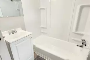 3208 Brereton St, Pittsburgh, PA 15219 - Photo 3
