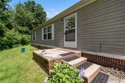 111 Pembrooke Dr, Salem Township, PA 15626 - Photo 3