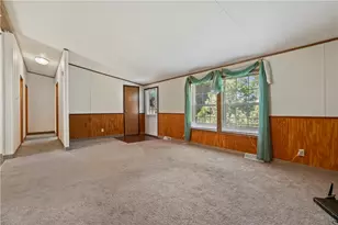 111 Pembrooke Dr, Salem Township, PA 15626 - Photo 5