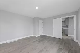 914 Green St, Southwest Greensburg Boro, PA 15601 - Photo 11
