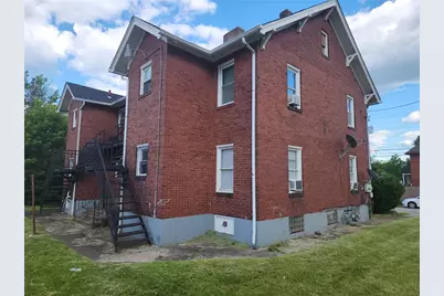 816-822 Crawford Ave, Duquesne, PA 15110 - Photo 5